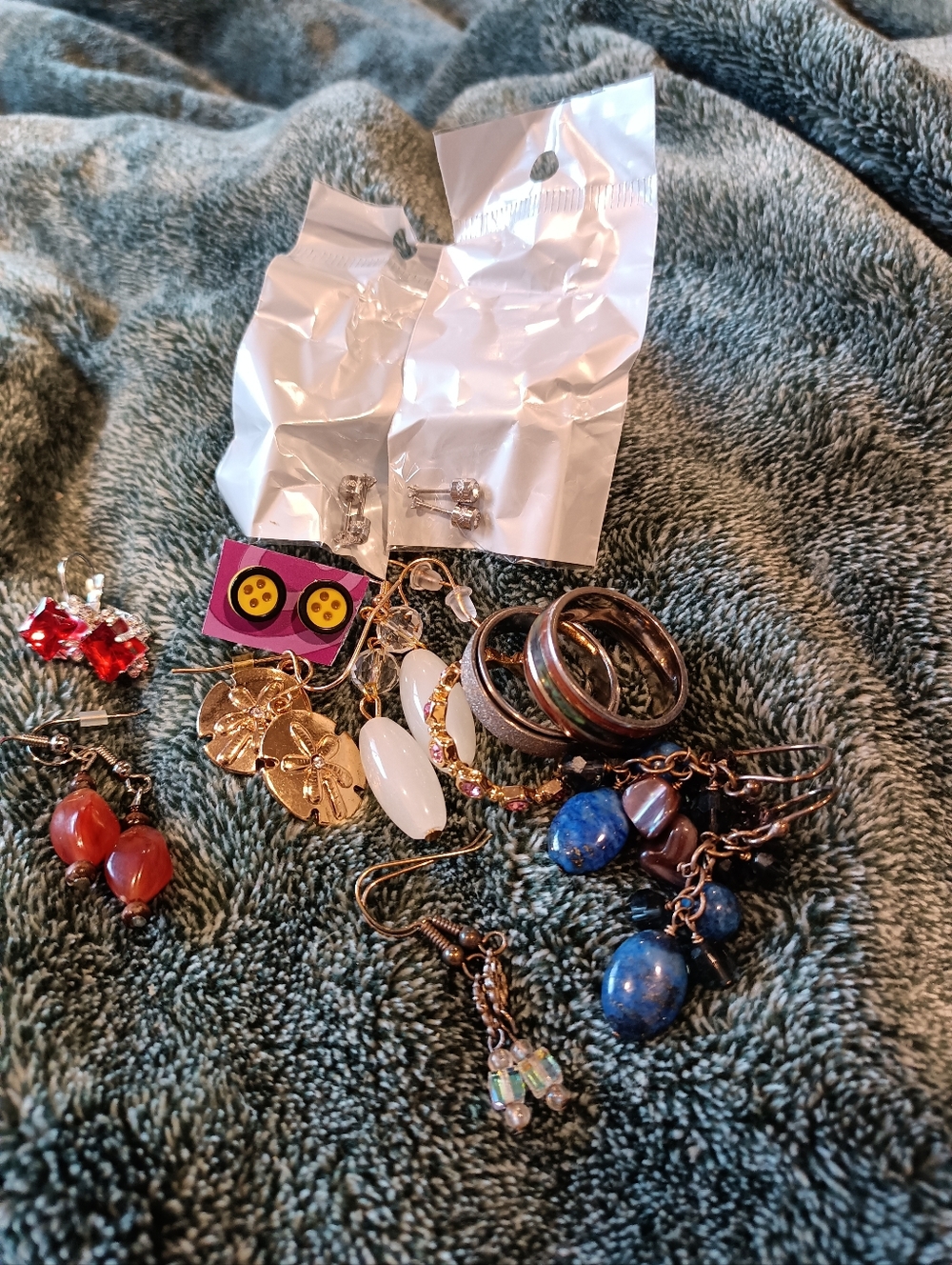Cloisonne Ring, And Large Assortment Of Jewelry - Picture 2 of 8